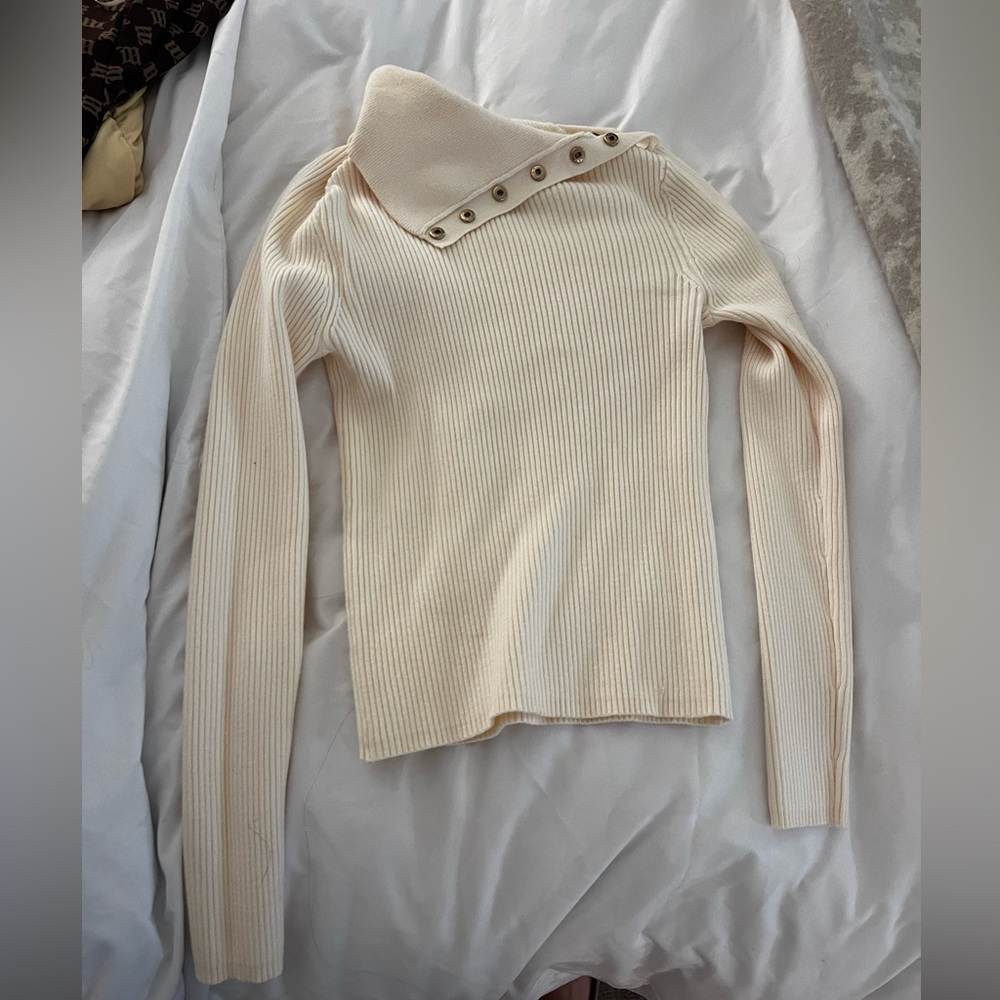 Zara button knit swear